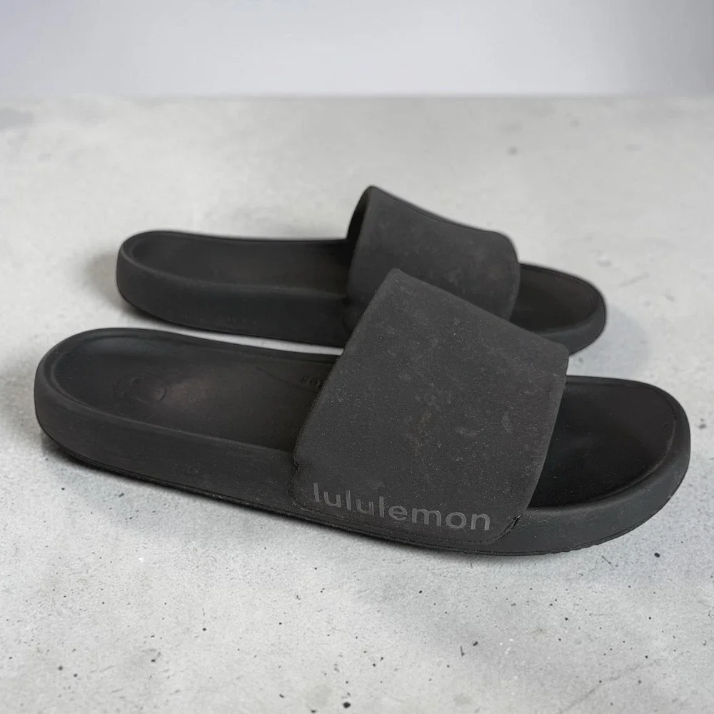 lululemon Restfeel Slide Men Size 12 Black Graphite Comfort Sandals Sporty Beach